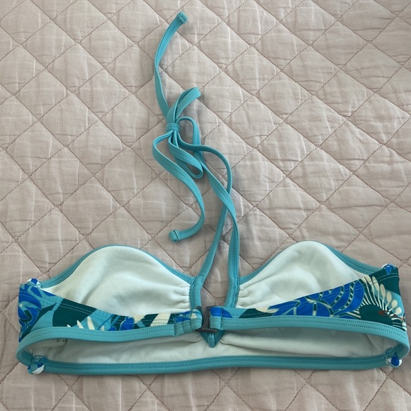 Oakley 3pc bikini - Picture 7 of 12